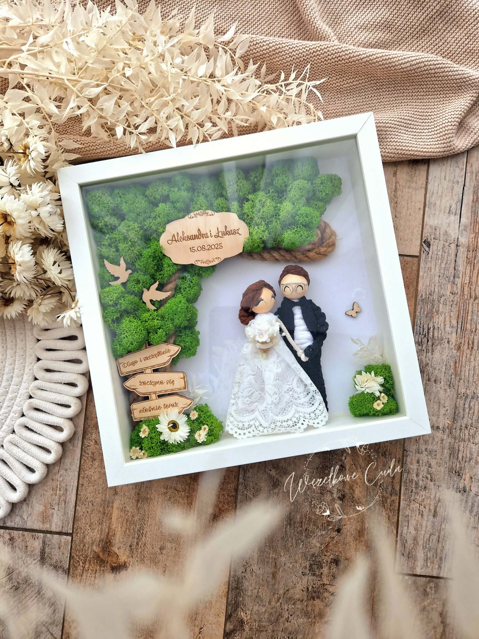 Pamiątka Ślubu, ramka box - makramowe laleczki, drzewko - obrazek 3